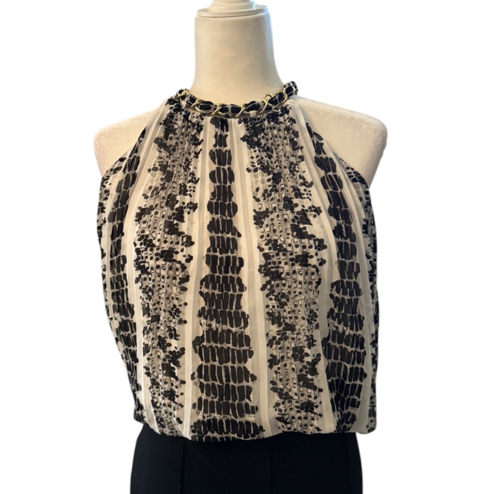 White House Black Market gorgeous top - Picture 3 of 4
